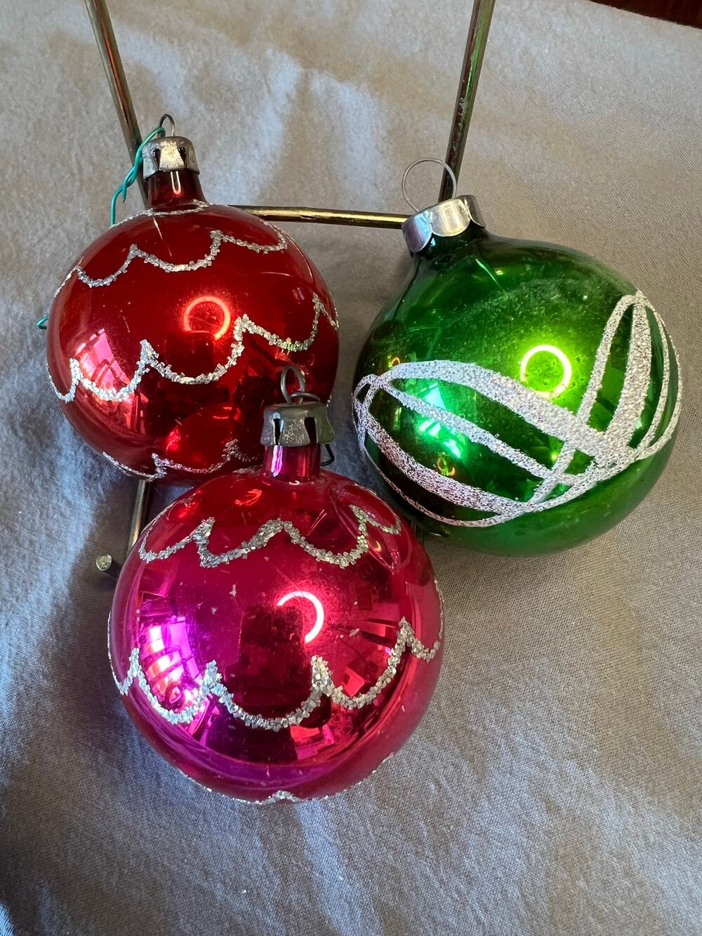 Vintage Christmas Ornaments: Lot of 3
